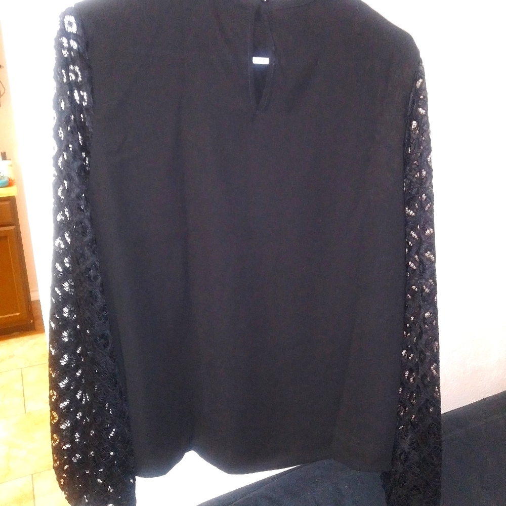 New Black and Lace Sleeve Blouse